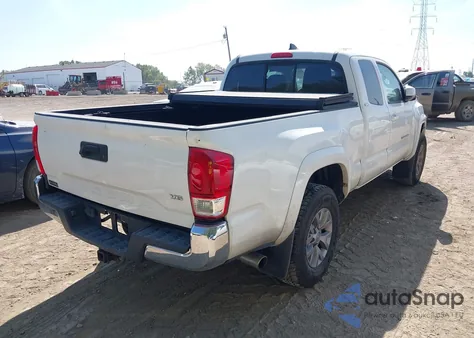 2017 Toyota Tacoma Sr5 V6 из США, поврежденный, VIN 5TFRZ5CN1HX042214